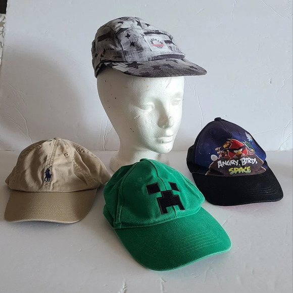 Lot of 4 boys baseball caps - Picture 1 of 12